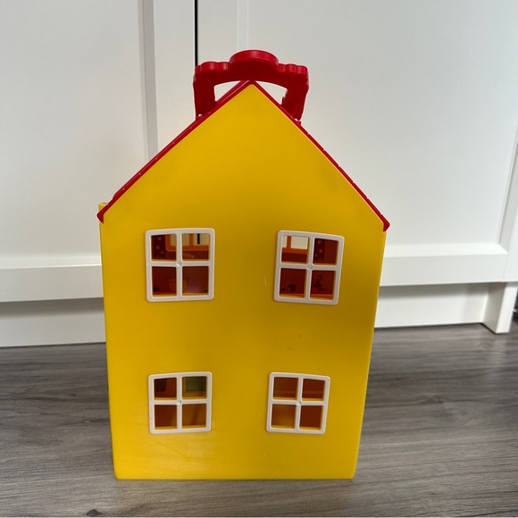 2003 Peppa Pig's Deluxe House Playset dollhouse with 4 figures lot - Picture 8 of 11